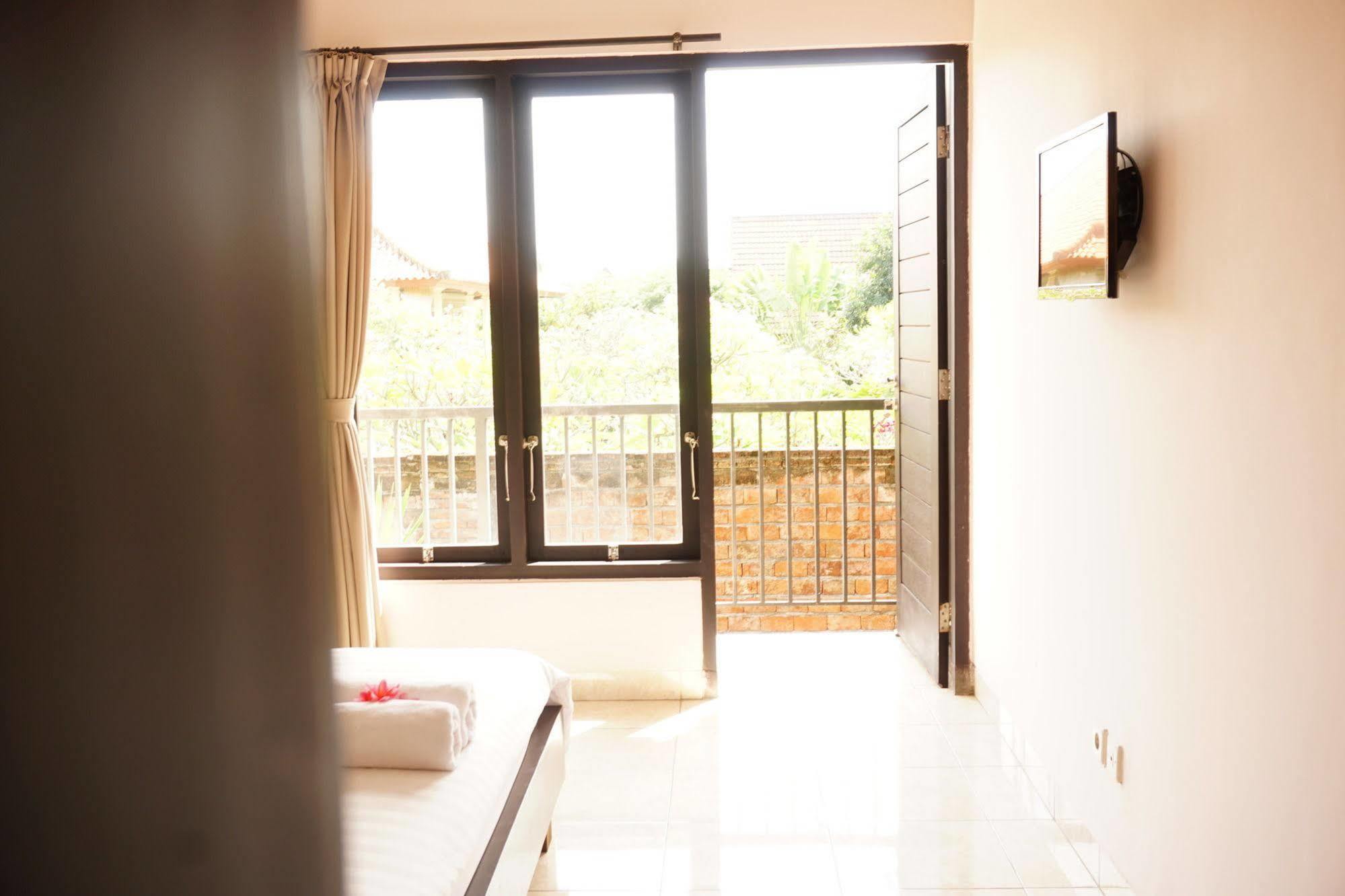 Cameng Homestay Denpasar Exterior foto